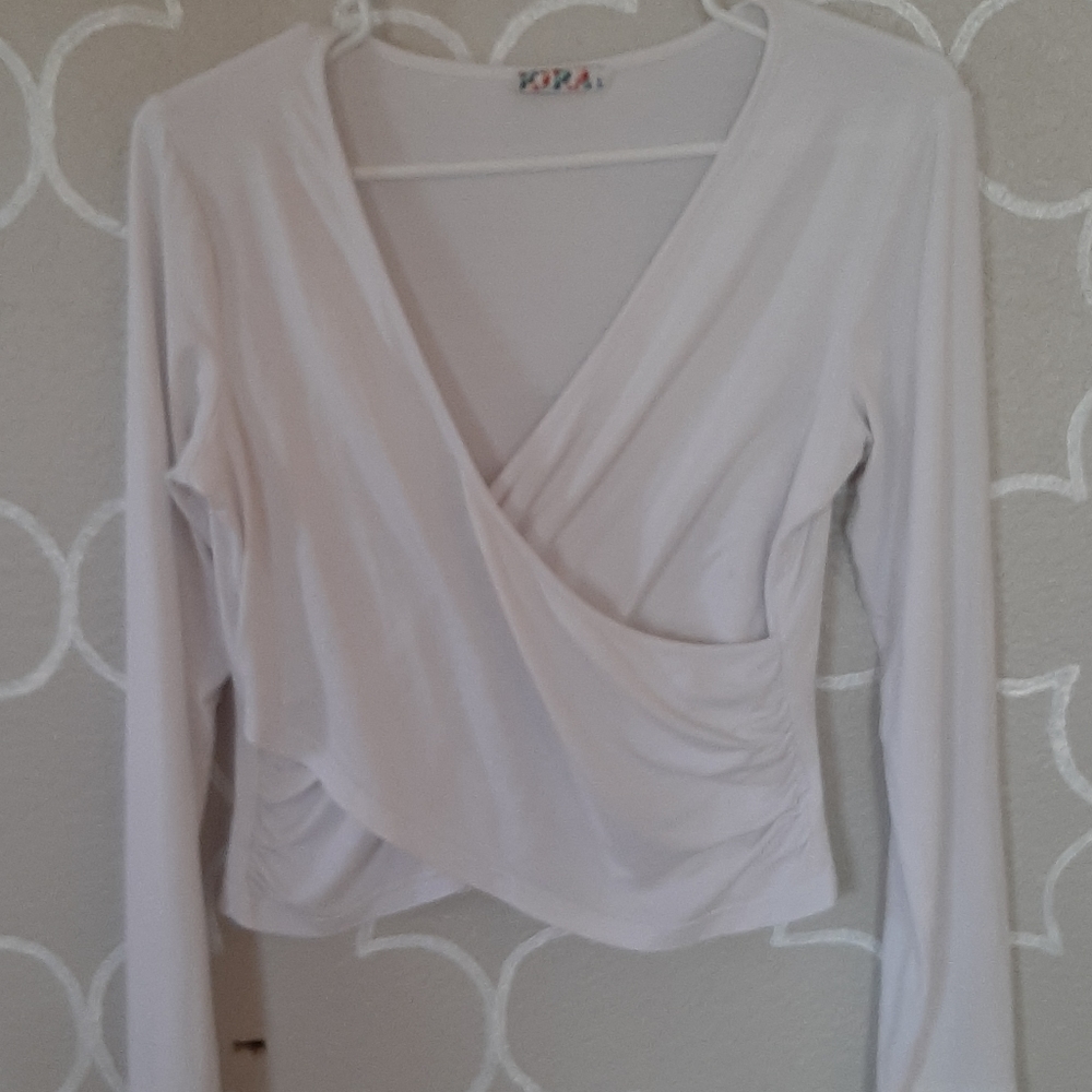 Long sleeved tee